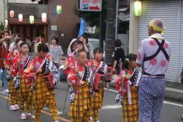 <p>Kids getting into the fun</p>