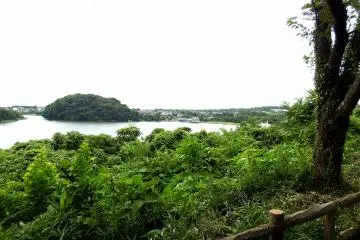 Lake Kitagata viewed from the top of the hill