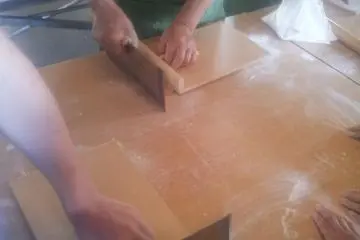 <p>And a block to cut against.</p>