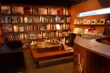 Gallery image