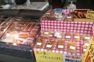 <p>If looking at all that food makes you hungry, you can buy some tasty snacks &nbsp;</p>