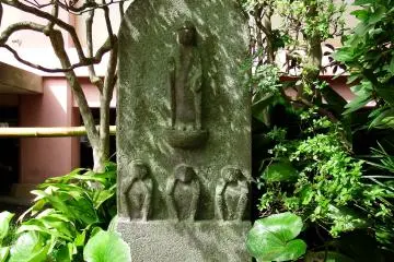 <p>A stone depiction of the world famous &lsquo;Three Monkey&rsquo;s' iconography. The three evil elements depicted in these statues are: See no evil, Hear no evil, Speak no evil</p>