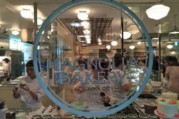 <p>Magnolia Bakery from New York City is right here in Japan!</p>