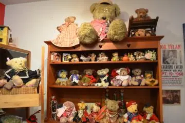 <p>หมีรวมตัว</p>