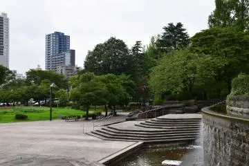 <p>Kotodai Koen&nbsp;Park with green trees</p>