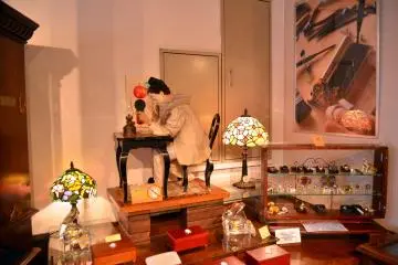 Gallery image