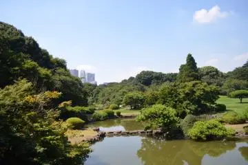 <p>สวนหินกลางน้ำ</p>
