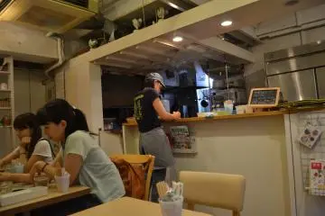 <p>พนักงานที่นี่เฟรนด์ลี่สุดๆ</p>