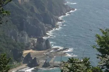 <p>Aerial view of Hotokeguara</p>