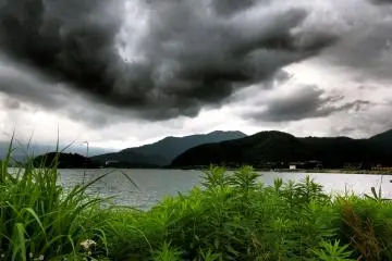 Clouds rolling over the mountains that surround the lake