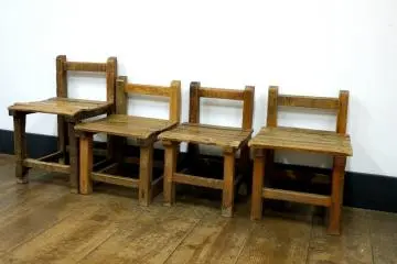 <p>I thought these differently sized chairs were cute</p>