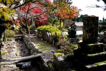 <p>A row of O-jizo statues</p>