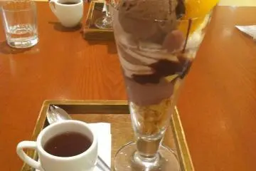 <p>A chocolate parfait for chocolate lovers</p>