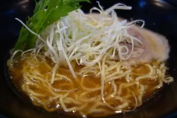 <p>อาจดูธรรมดาๆ แต่กินไปกินมาอร่อยนะ</p>