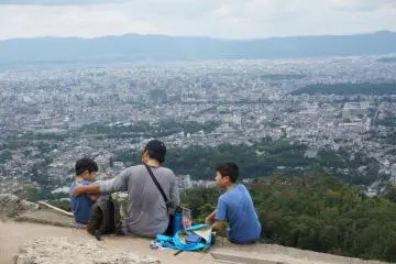 <p>พ่อภูมิใจในตัวลูกมาก เก่งมาก เห้ยไอ้ตัวโต อย่ากินหมด เหลือไว้ให้พ่อด้วย</p>