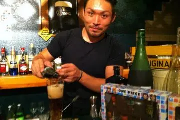 คุณทากะ เจ้าของร้าน