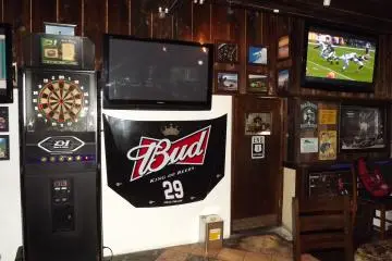 <p>Darts!</p>