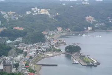 <p>A view of Shimoda from Mount&nbsp;Nesugata</p>