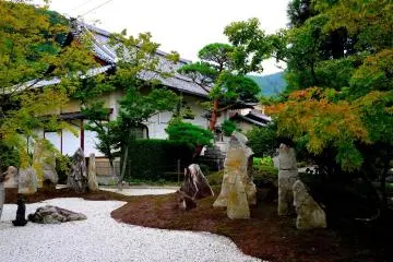<p>Rock sentinels in the kare-san-sui garden</p>