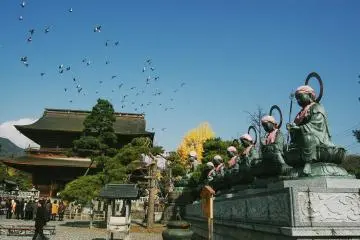 Kuil Zenkoji di Nagano