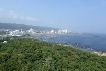 <p>Pemandangan Minamiboso dari mercusuar Nojimasaki.</p>
