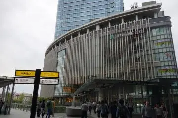 Gallery image