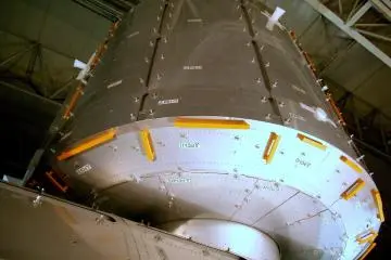 <p>Looking up at the replica of 'Kibo (Hope)' from below...it's HUGE!</p>