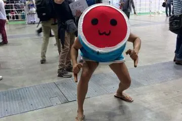 <p>Taiko drum cosplay</p>
