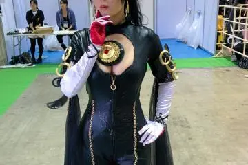 <p>Bayonetta cosplay</p>