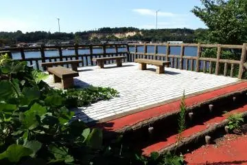 <p>The observation deck overlooking the iris garden and Lake Kitagata</p>