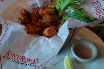 <p>Cajun popcorn shrimp</p>