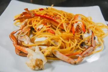 <p>Pada malam kedua, saya mendapatkan menu pasta kepiting.</p>