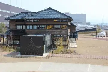 Gallery image