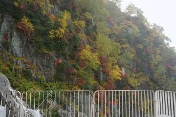 <p>สีสวยๆตรงที่พอจะไม่มีฝน</p>