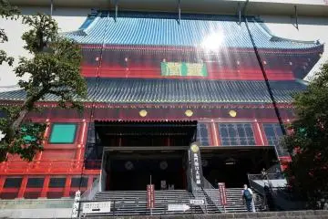 <p>วัด Rinnoji ที่สำคัญสุดแถวนี้ กำลังปิดซ่อม</p>