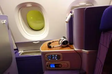 <p>แอบดูชั้นหนึ่ง อย่างหรู</p>