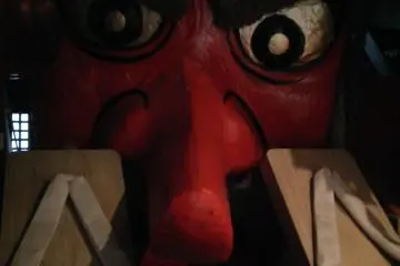 <p>One of the pair of giants masks that stare at you as you enter Tengu&nbsp;Hall</p>
