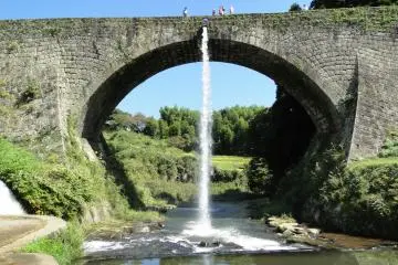 <p>The water trickles down to nothing as the pipes are stopped up once more</p>