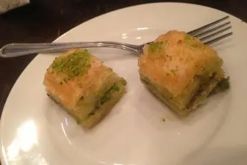 <p>The typical Turkish pastry, Baklava</p>