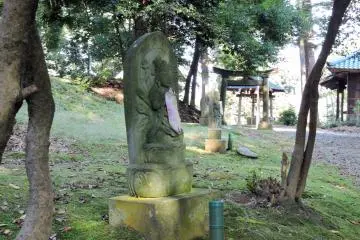 <p>Looking at the entrance torii gate in the distance from the number three Kannon Bosatsu statue</p>