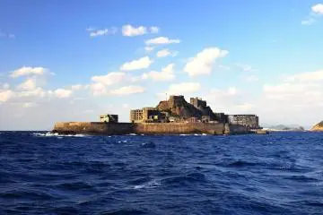 海底炭鉱の島”軍艦島の全貌”vol.1