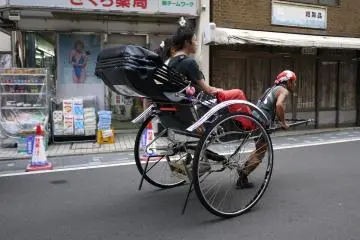 히가시 오지대로 인력거 밥 그릇