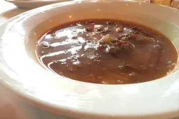 <p>Soup of the Day was included in the Lunch Set Entree</p>