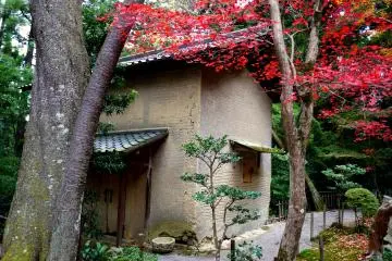 <p>An old kura, or storehouse</p>