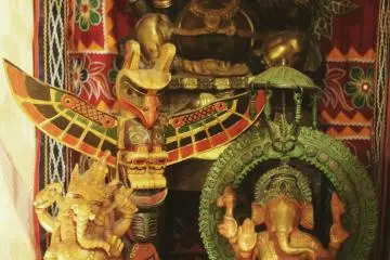 <p>Statues for altars</p>