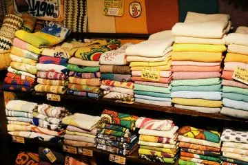 <p>Blankets</p>