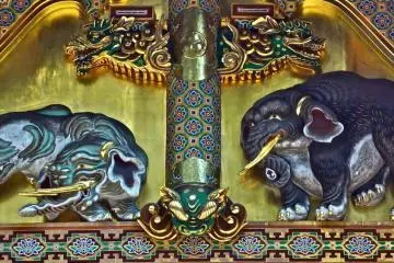 Elephant carvings at Kami-jinko.