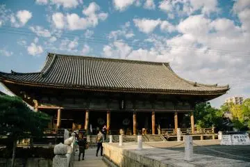 <p>Temple goers</p>