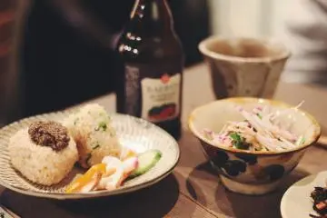 <p>Onigiri&nbsp;</p>