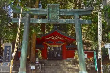 There is a gate here for people who want to climb Mt. Nantai.